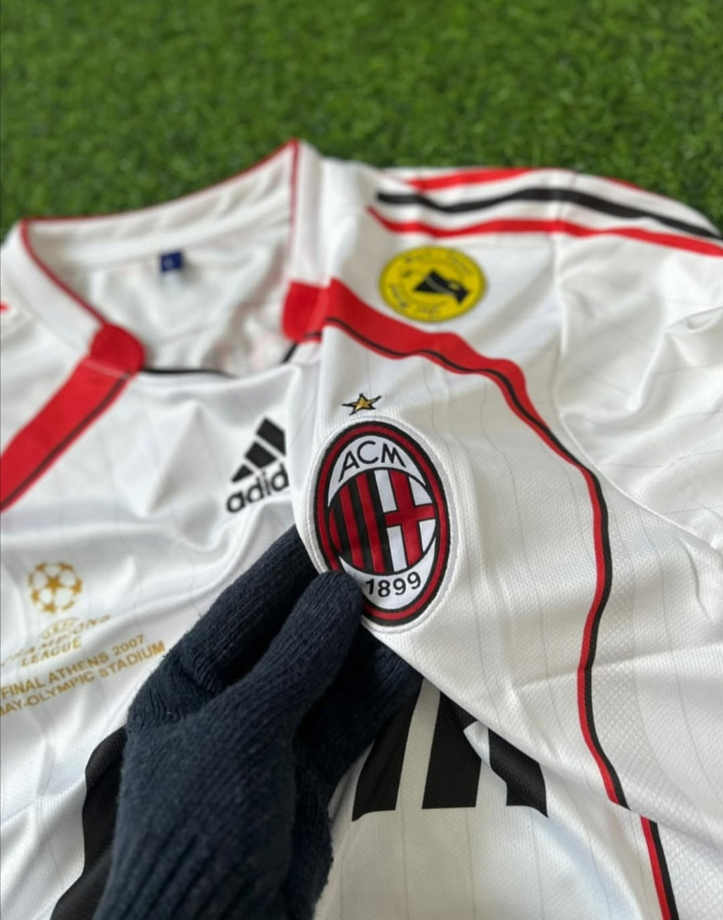AC MILAN 2006-07 SEASON AWAY KIT , HALFSLEEVE EMBROIDERY