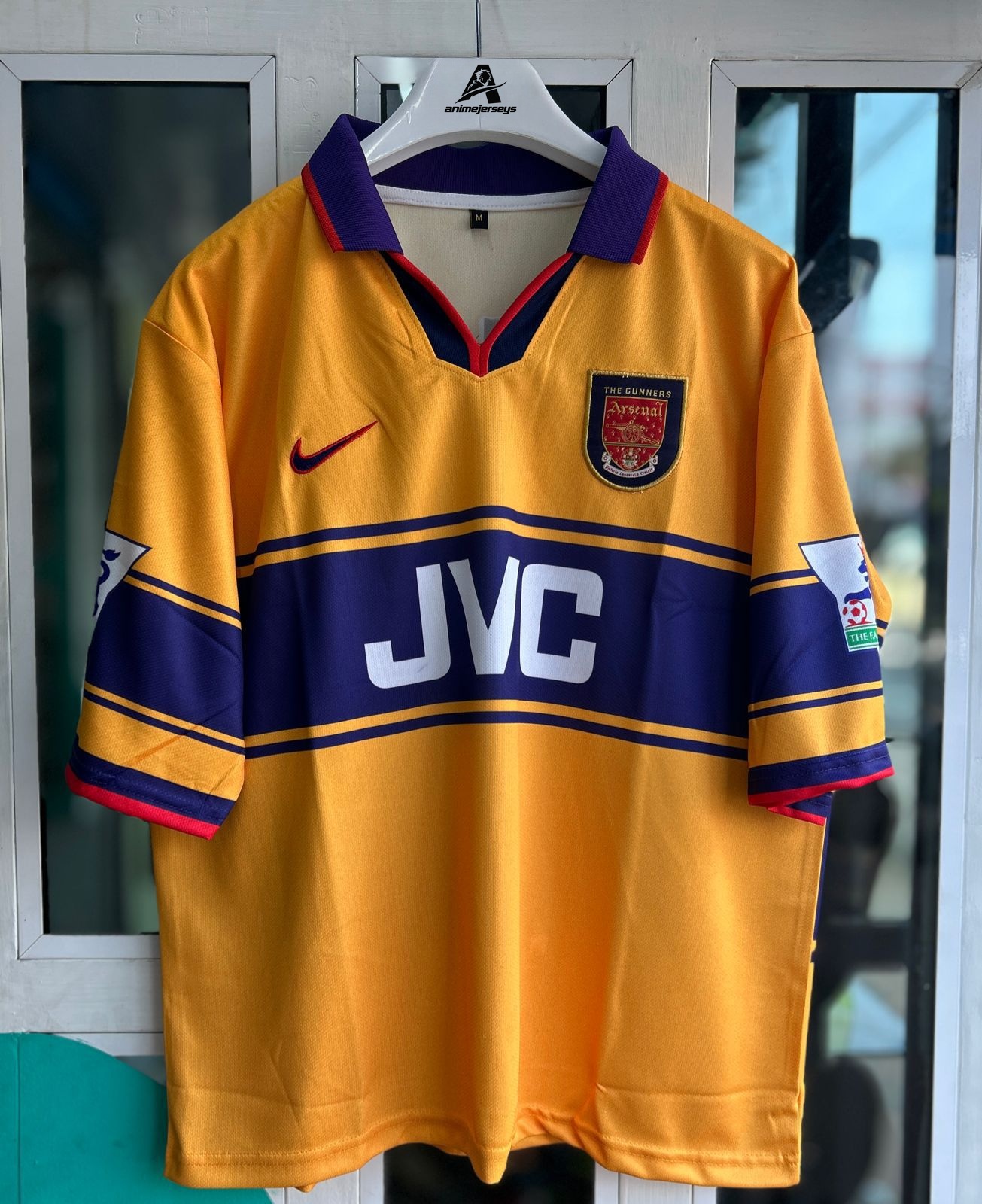 ARSENAL 1997-99 AWAY KIT, FIVESLEEVE POLO EMBROIDERY