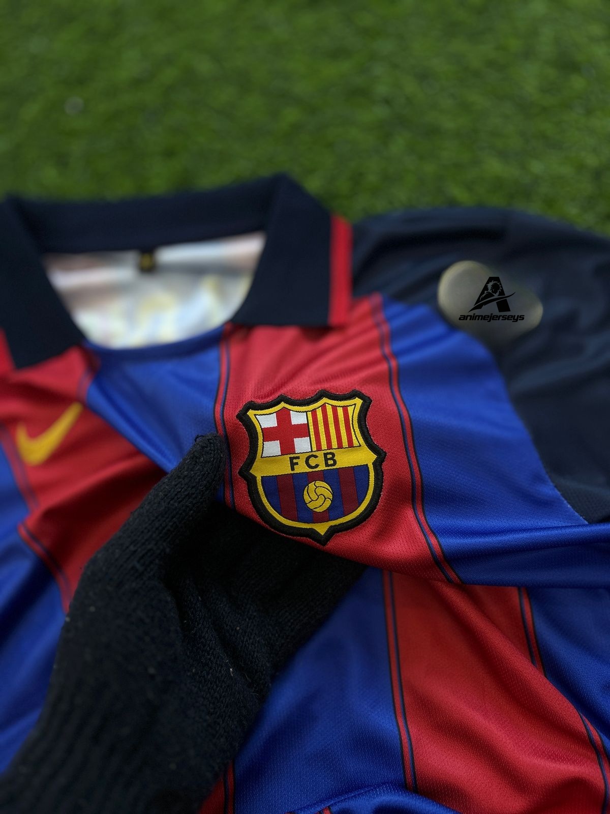 BARCELONA 2003-04 HOME KIT, HALFSLEEVE POLO EMBROIDERY