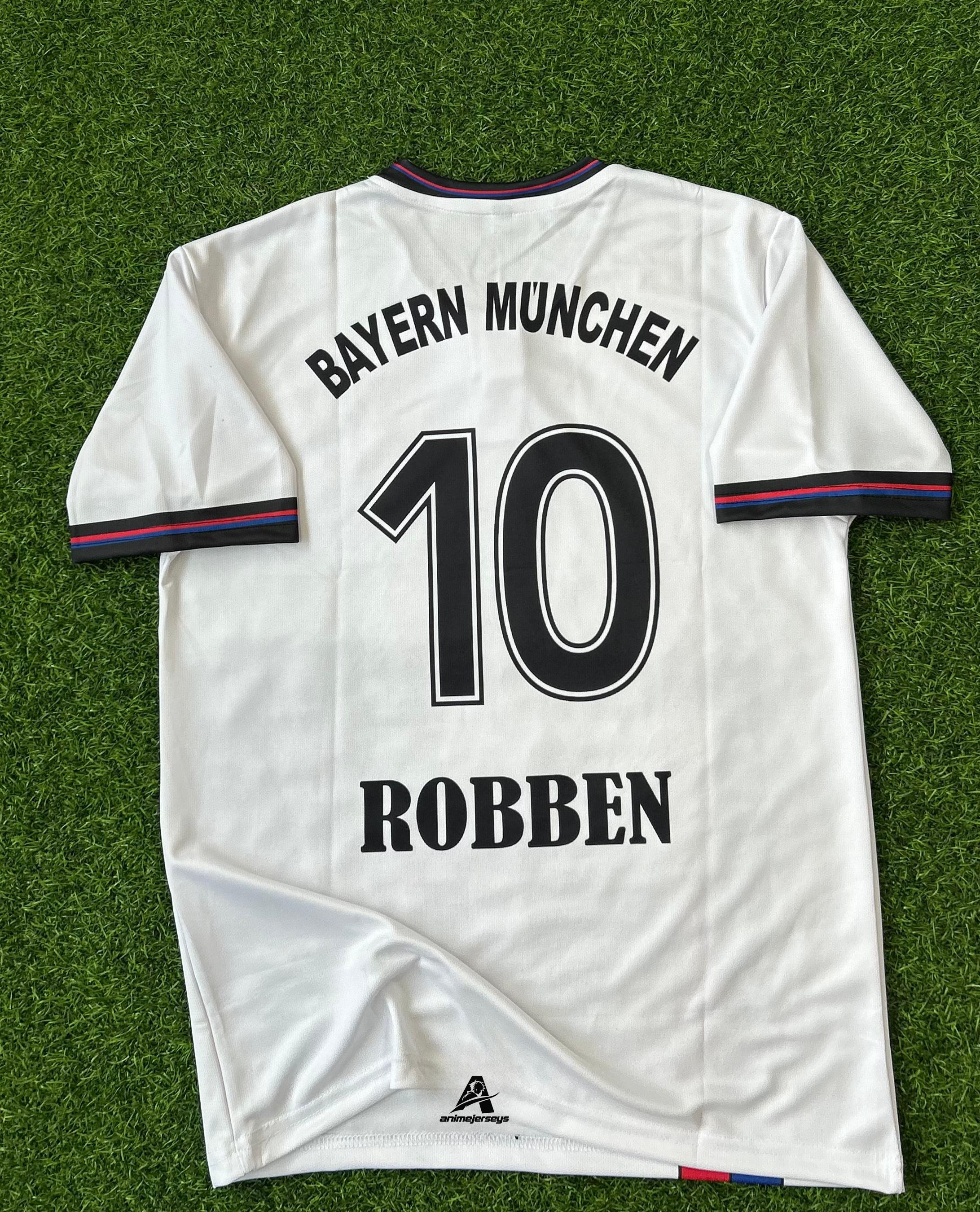 BAYERN MUNICH 1996-98 AWAY KIT. HALFSLEEVE SUBLIMATION BUTTON NECK