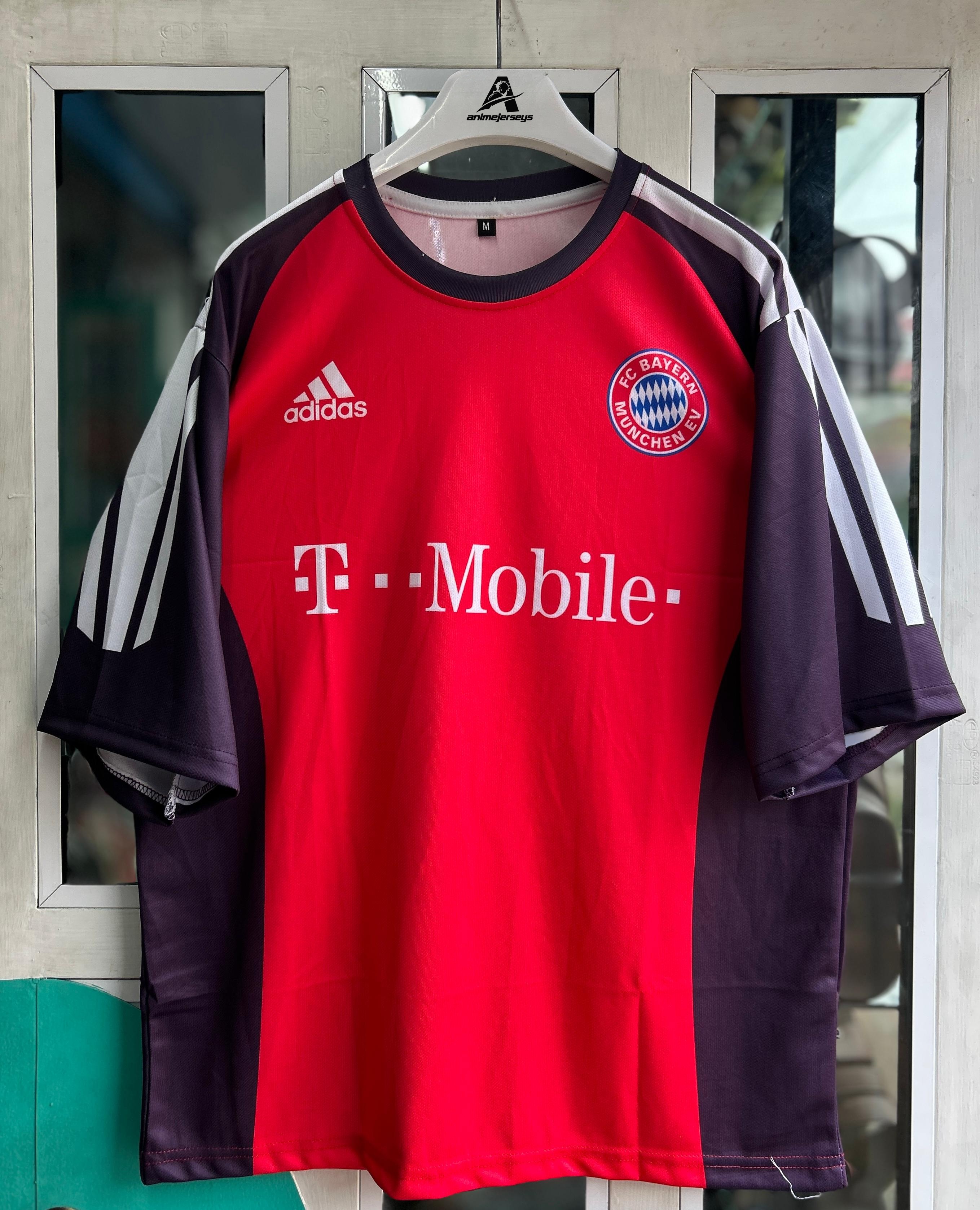 BAYERN MUNICH 2002-03 HOME KIT, FIVESLEEVE SUBLIMATION