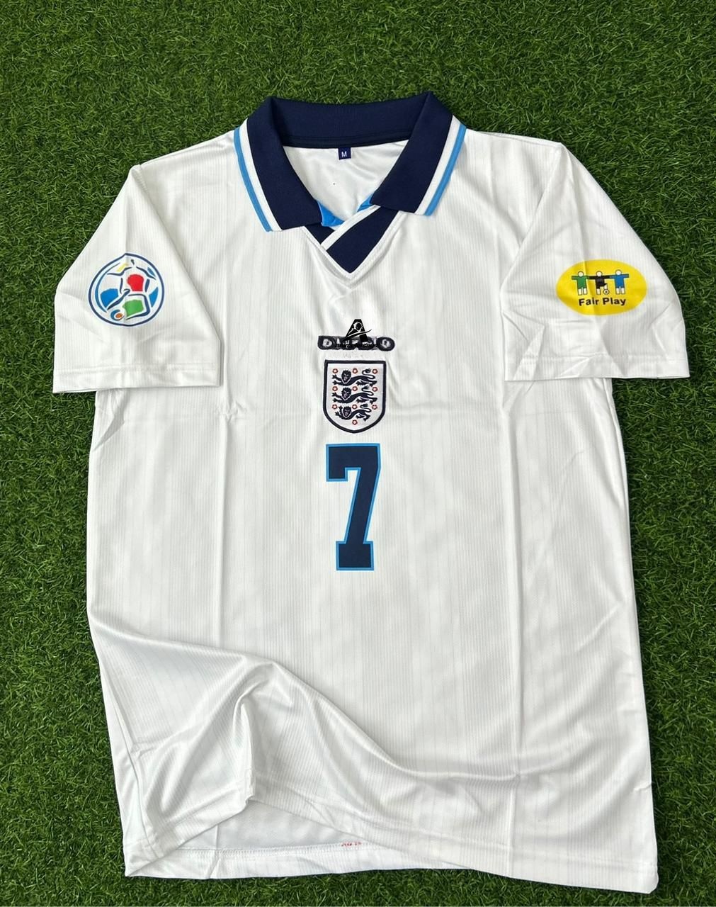 ENGLAND 1996 HOME KIT, HALFSLEEVE POLO EMBROIDERY