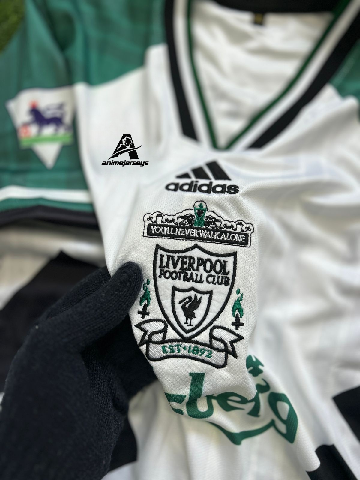 LIVERPOOL 1993-95 AWAY KIT, HALFSLEEVE EMBROIDERY (OG NECK)
