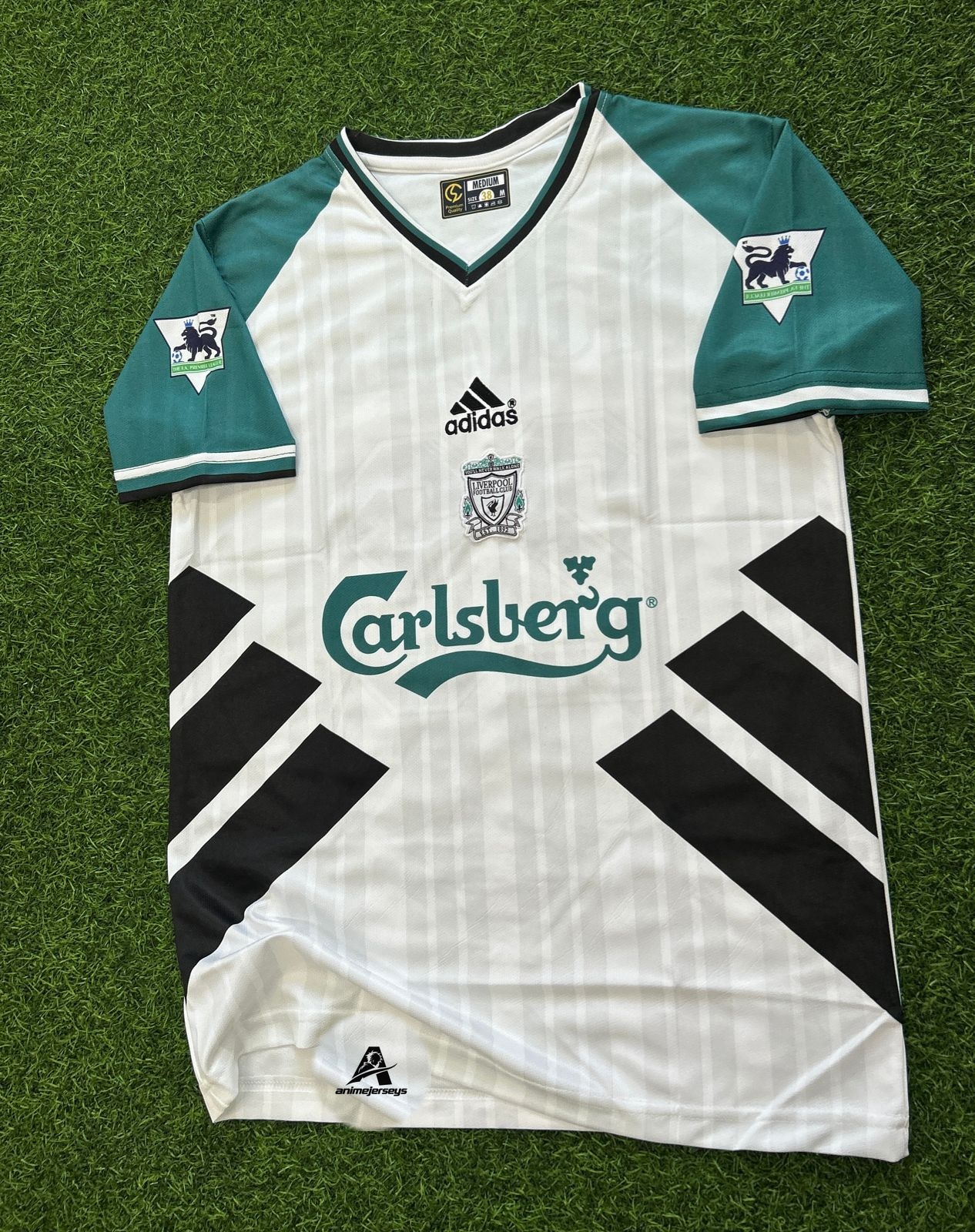 LIVERPOOL 1993-95 AWAY KIT, HALFSLEEVE EMBROIDERY