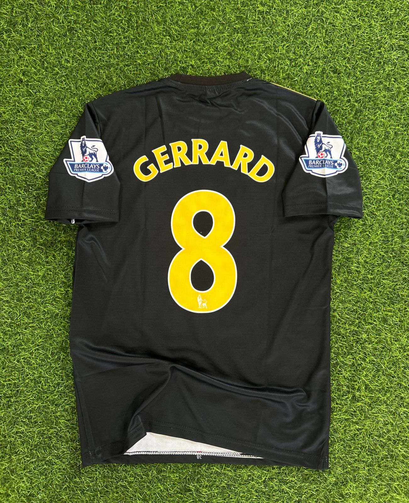 LIVERPOOL 2009-10 AWAY KIT, HALFSLEEVE SUBLIMATION