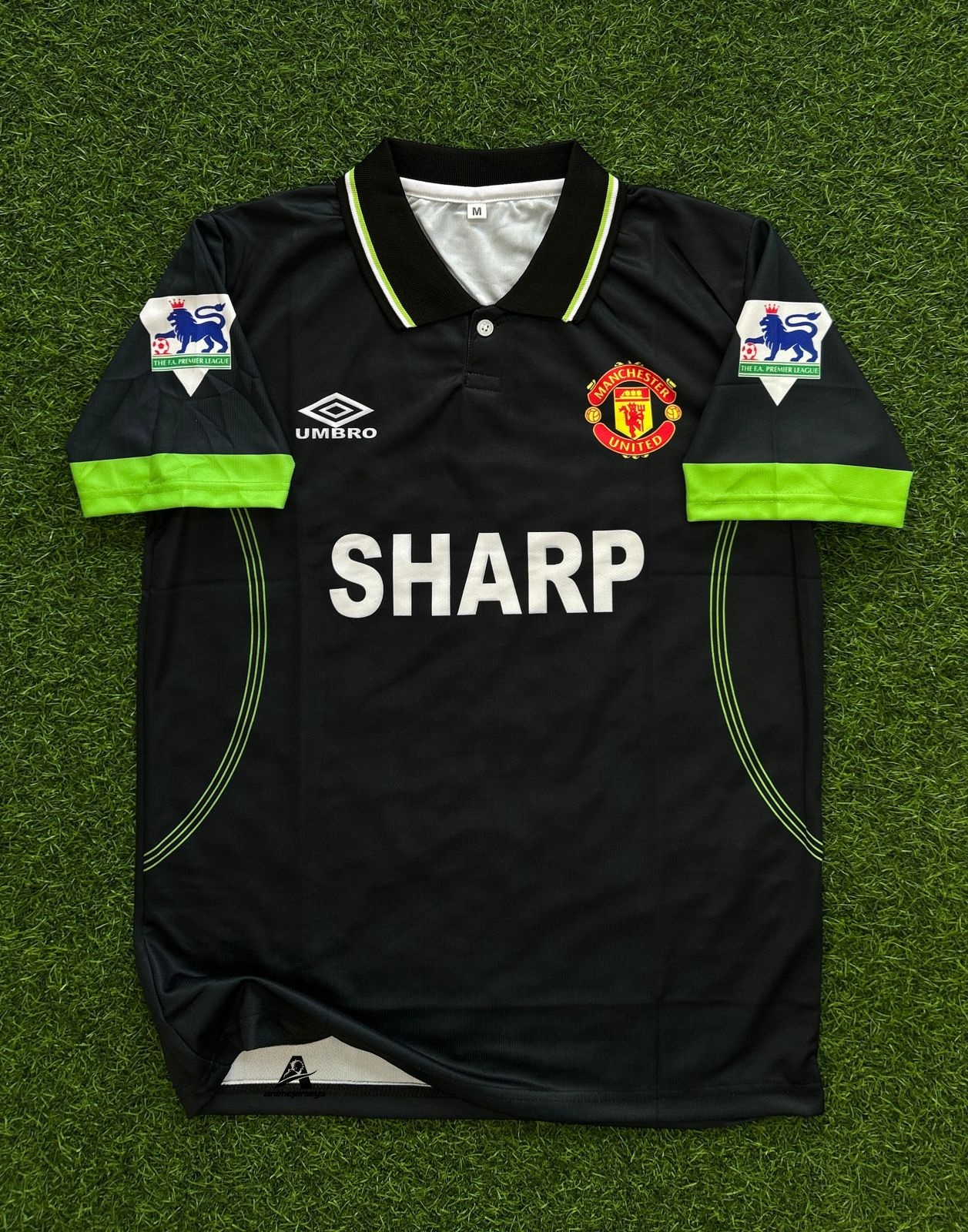 MAN UNITD 1998-99 THIRD KIT, HALFSLEEVE POLO SUBLIMATION