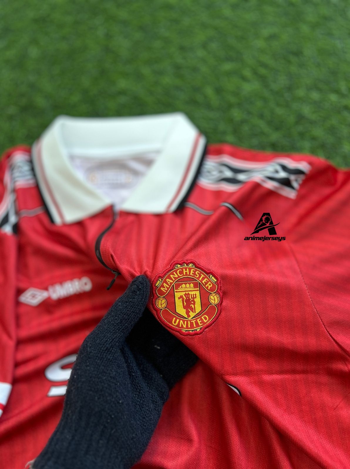 MAN UNITED 1999 HOME KIT, HALFSLEEVE POLO EMBROIDERY (ZIP)