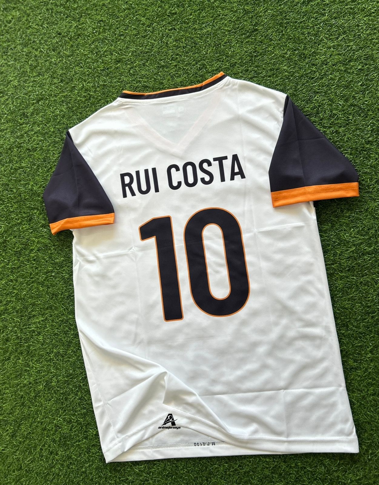 PORTUGAL 2004-05 AWAY KIT, HALFSLEEVE EMBROIDERY