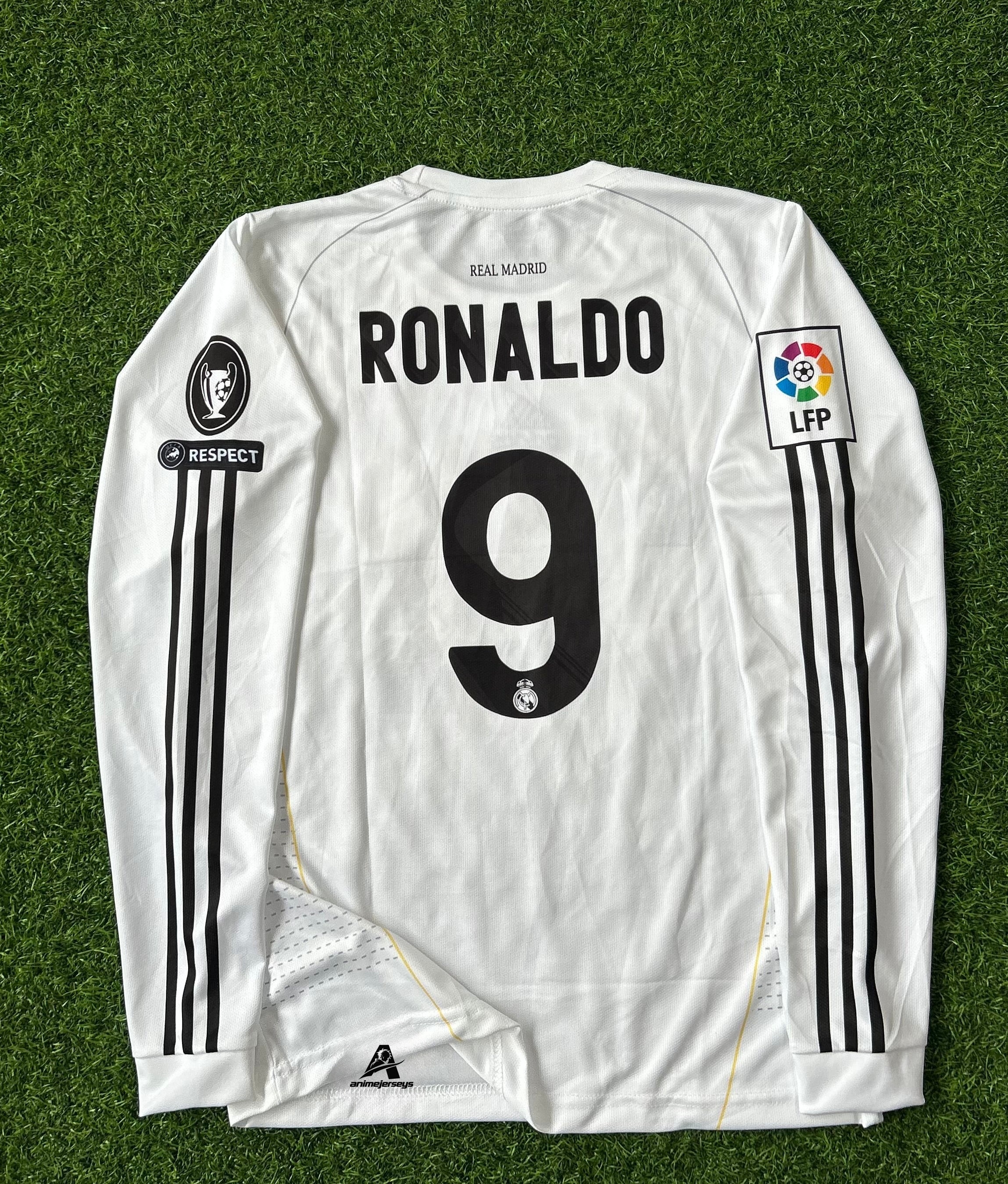 REAL MADRID 2009-10 HOME KIT, FULL SLEEVE EMBROIDERY
