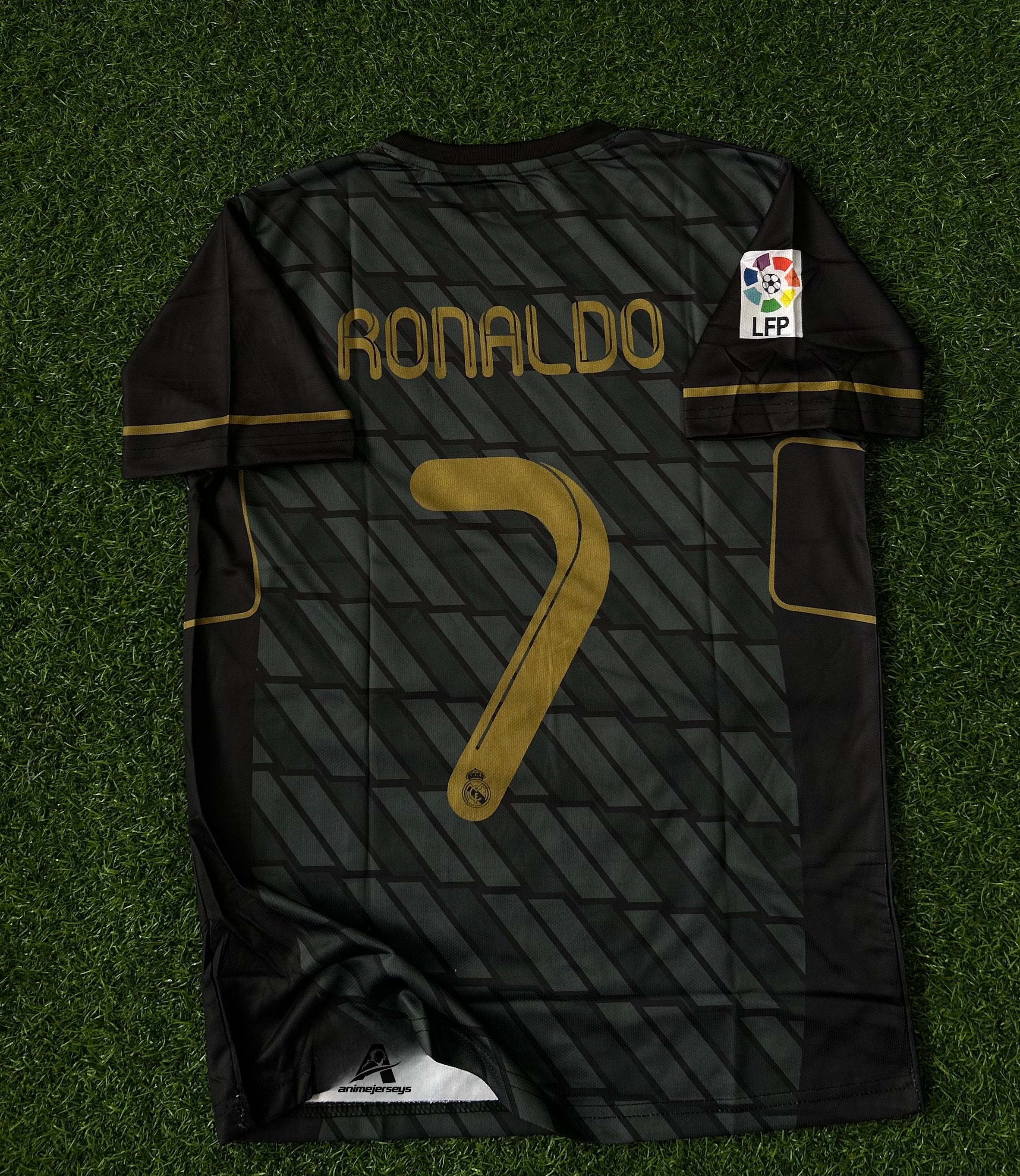 REAL MADRID 2011-12 AWAY KIT, HALF SLEEVE EMBROIDERY