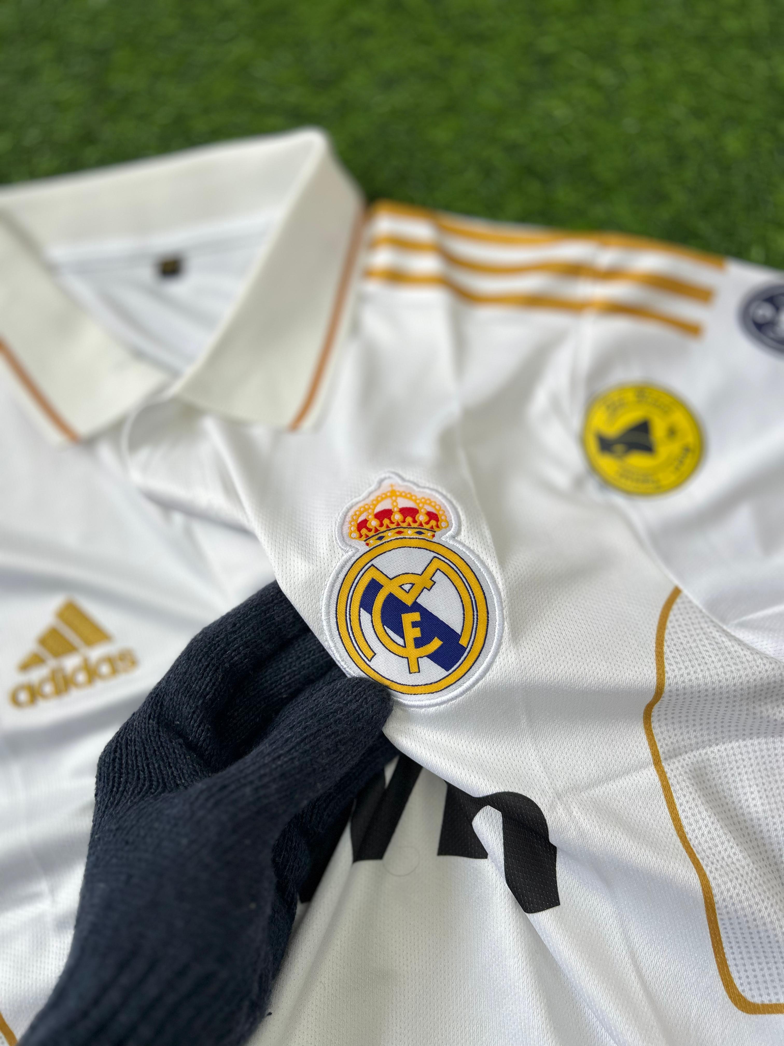 REAL MADRID 2011-12 HOME KIT, HALFSLEEVE POLO EMBROIDERY