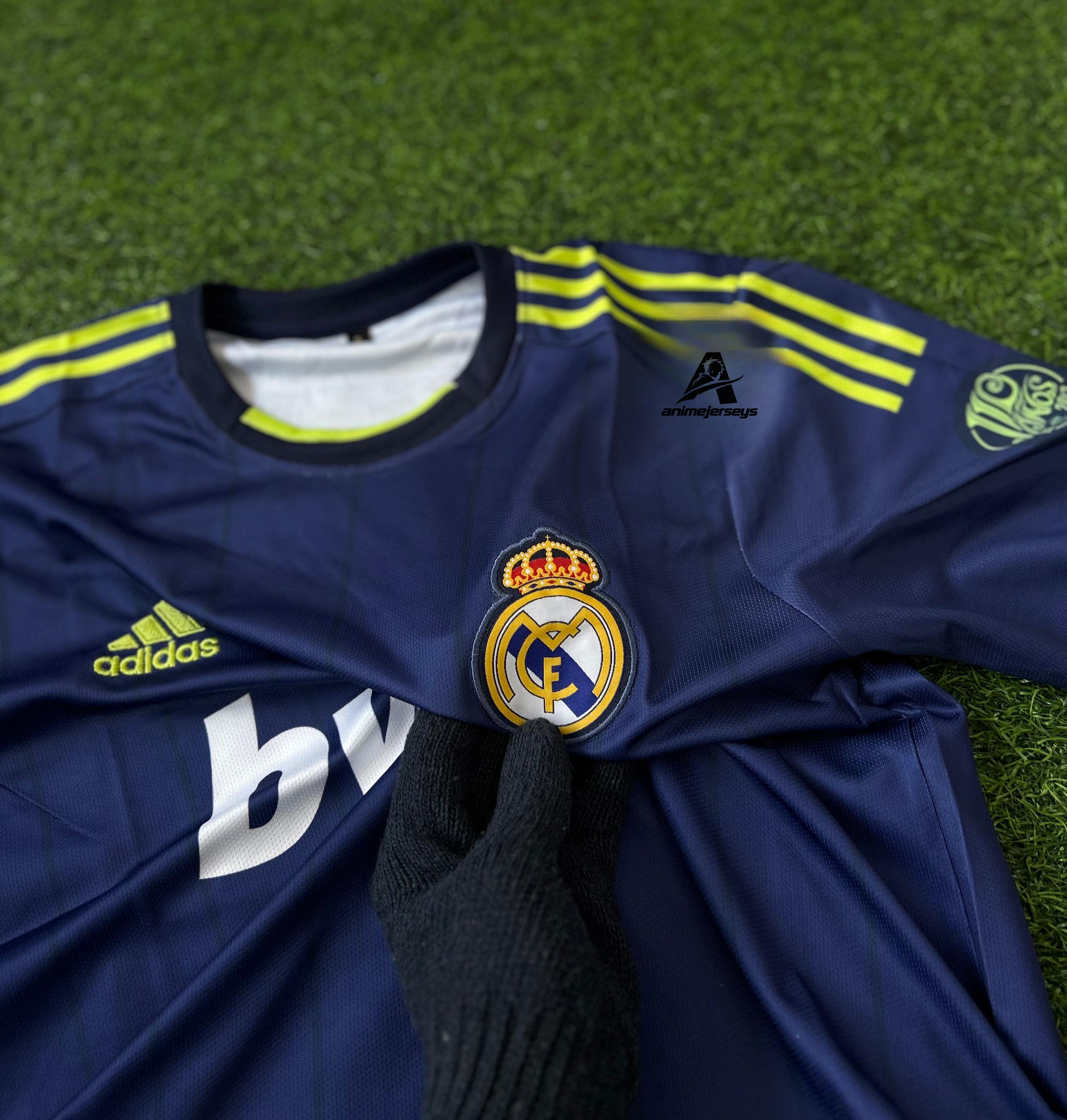 REAL MADRID 2012-13 AWAY KIT, HALFSLEEVE EMBROIDERY