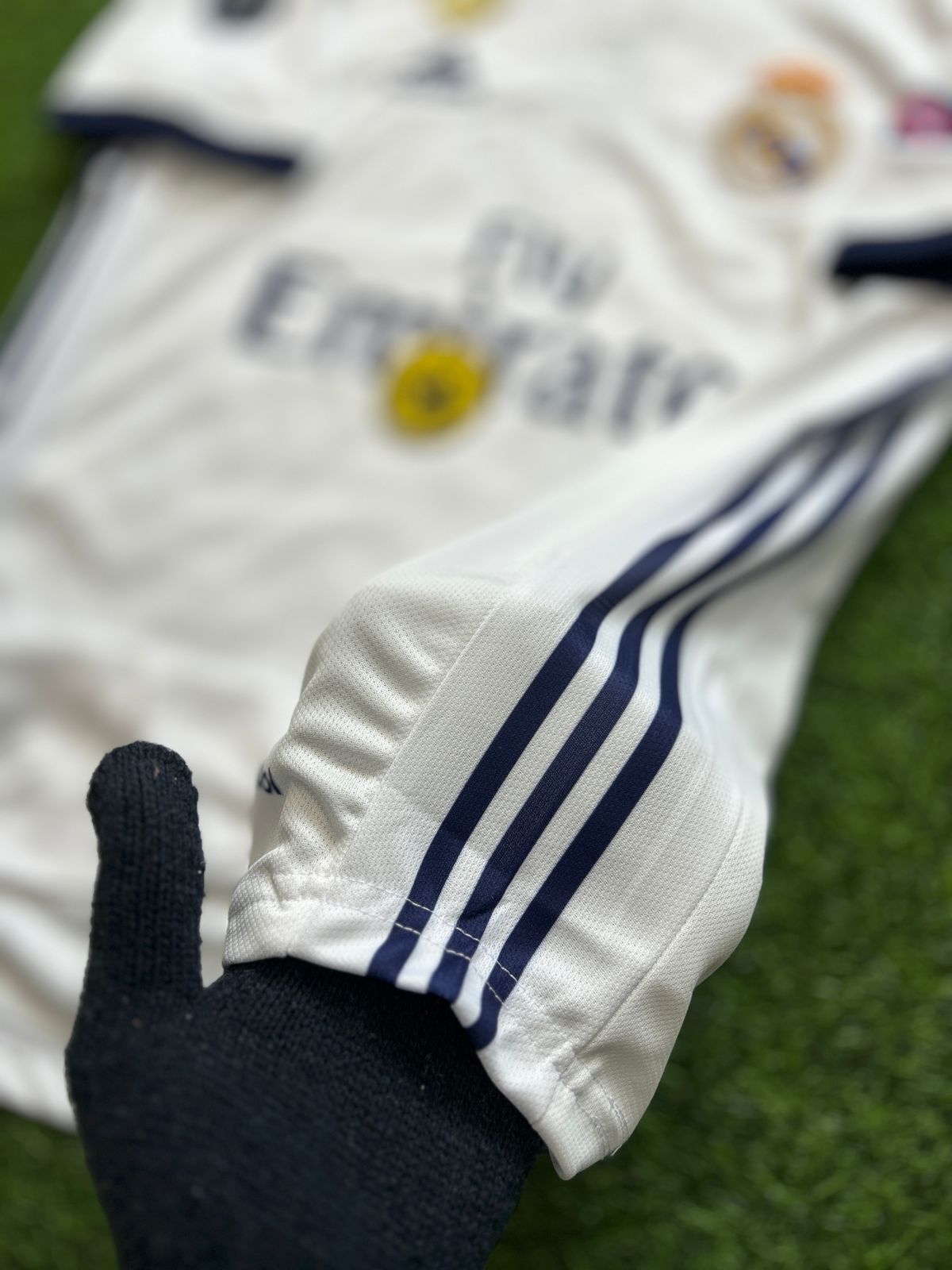 REAL MADRID 2016-17 SEASON HOME KIT, HALFSLEEVE POLO EMBROIDERY