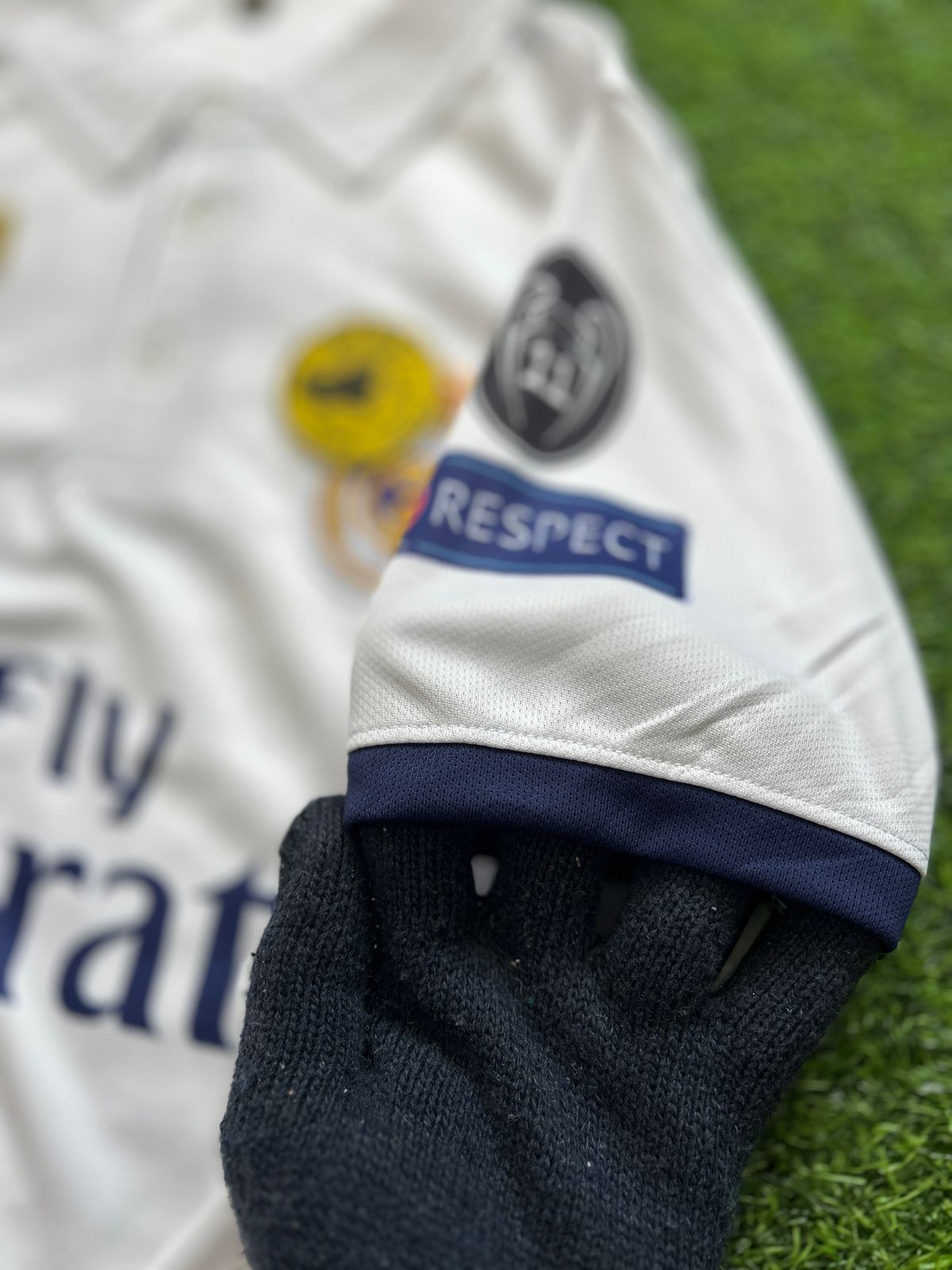 REAL MADRID 2016-17 SEASON HOME KIT, HALFSLEEVE POLO EMBROIDERY