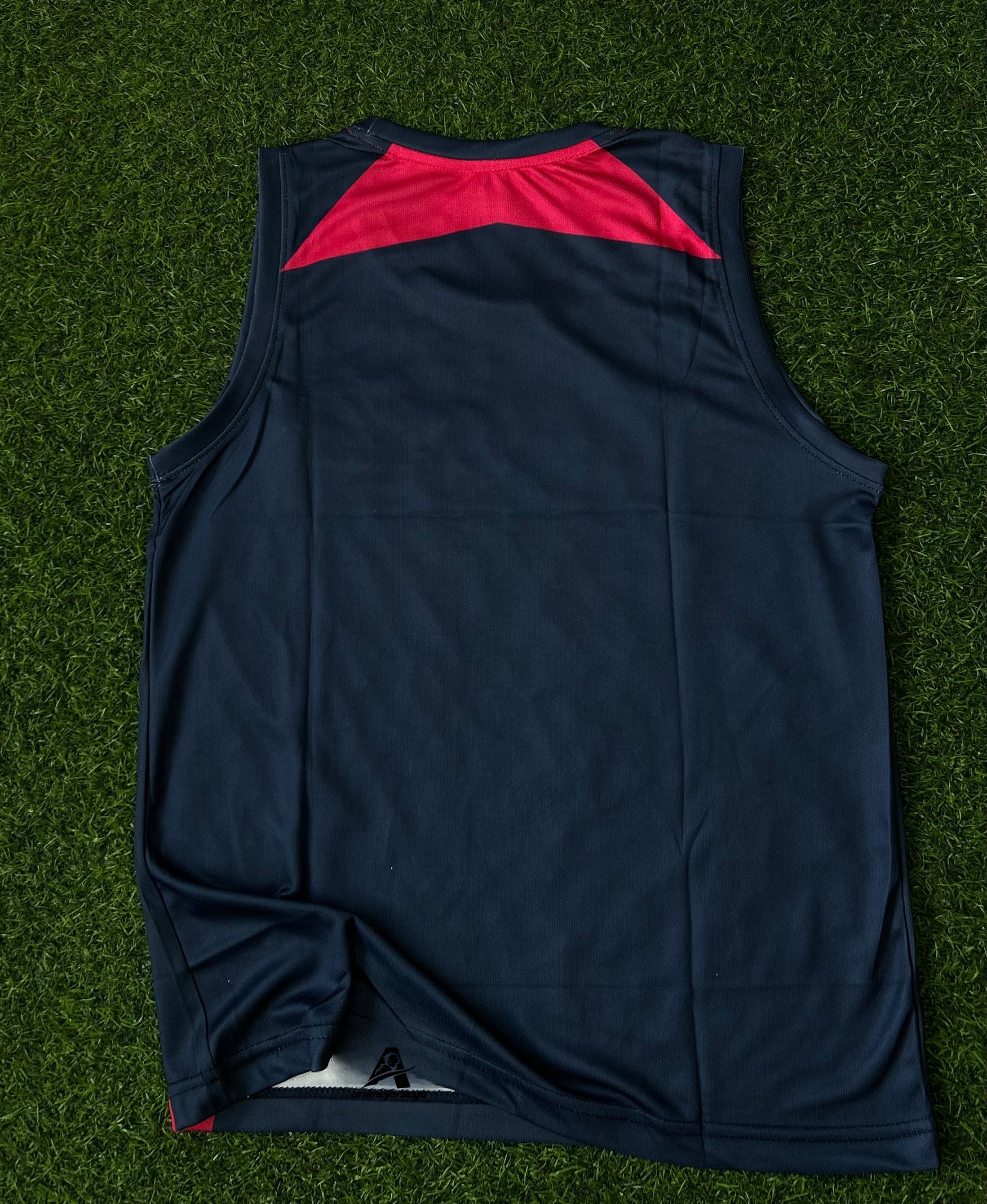 RB LEIPZIG  SLEEVELESS TRAINING JERSEY. SLEEVELESS EMBROIDERY